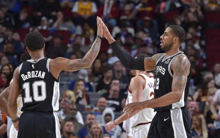 每周活动给 每周活动给